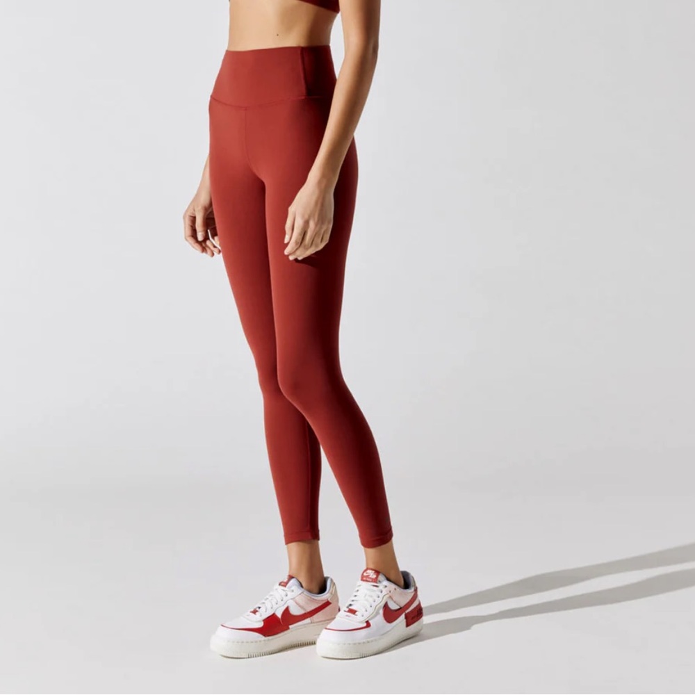 Carbon38 Airweight High Waist 7/8 Legging in Deep Red/Rust size XS
